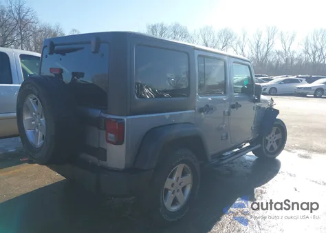 2013 Jeep Wrangler Unlimited Sport из США, поврежденный, VIN 1C4BJWDG7DL601023